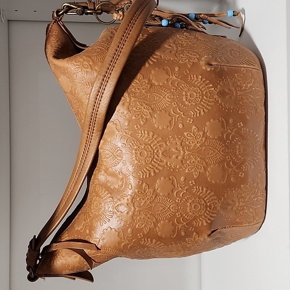 The Sak Vintage bag slightly used